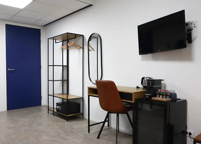 Rooms25